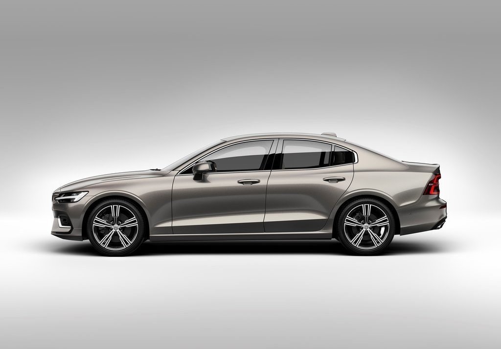 2019 Volvo S60 Side Profile