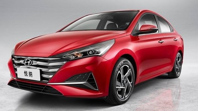 2020 Hyundai Verna Front