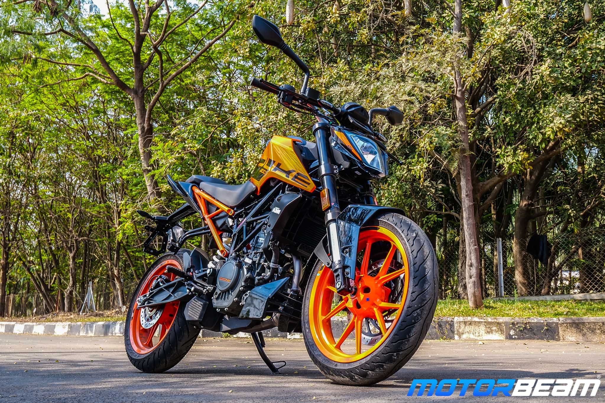 2020 KTM Duke 200 BS6 Test Ride Review