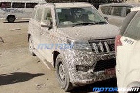 2020 Mahindra TUV300 Headlights