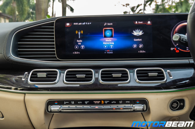 2020-Mercedes-GLS-12