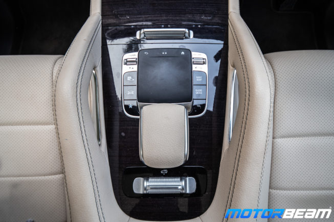 2020-Mercedes-GLS-13