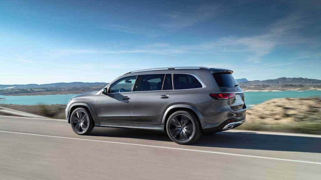 2020 Mercedes GLS Unveiled