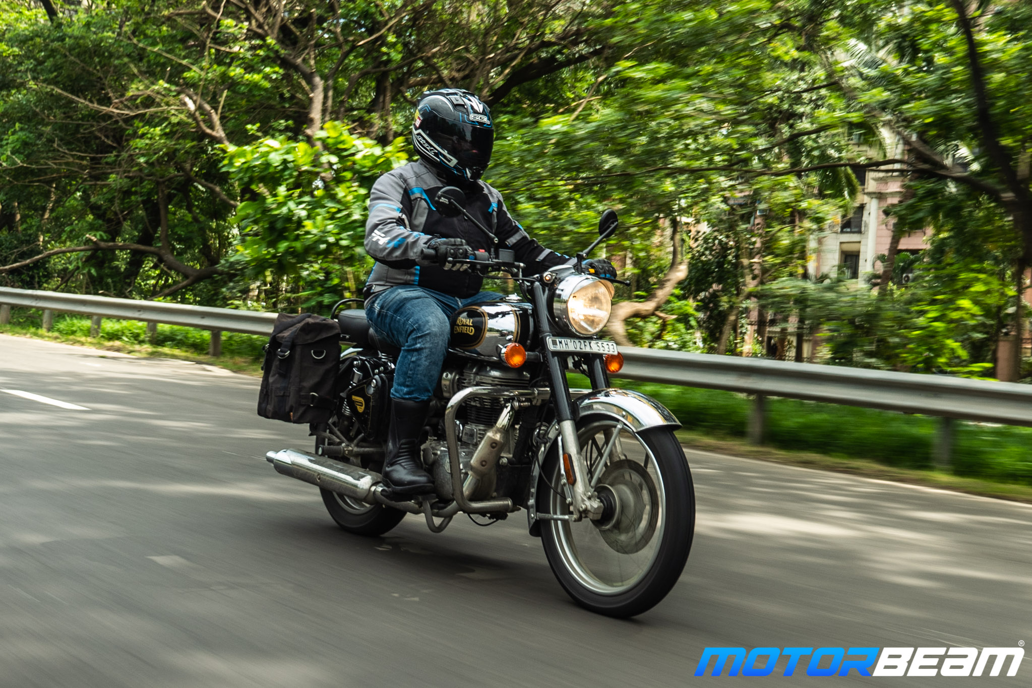 2020 Royal Enfield Classic 350 Review 4