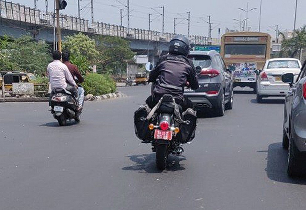 2020 Royal Enfield Classic Spied