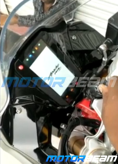 2020 TVS Apache RR310 Screen