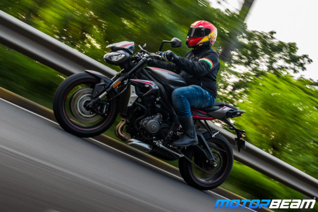 2020 Triumph Street Triple R Review 5