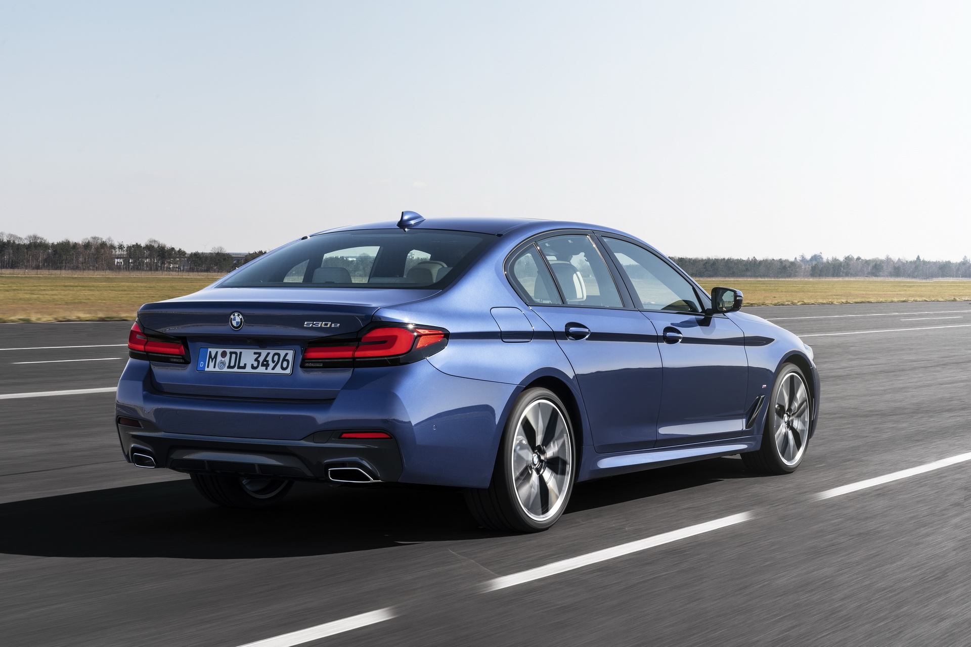 2021 BMW 5-Series Rear