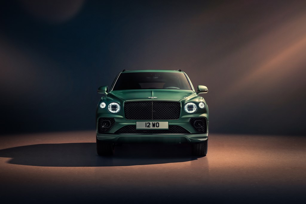 2021 Bentley Bentayga front