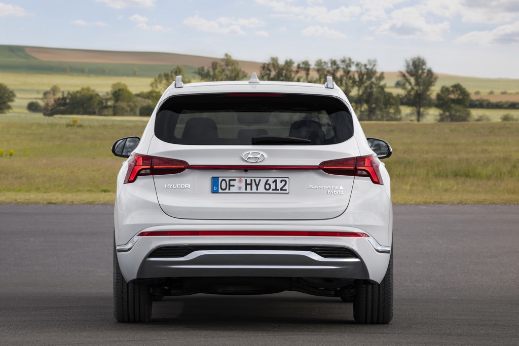 2021 Hyundai Santa Fe Rear