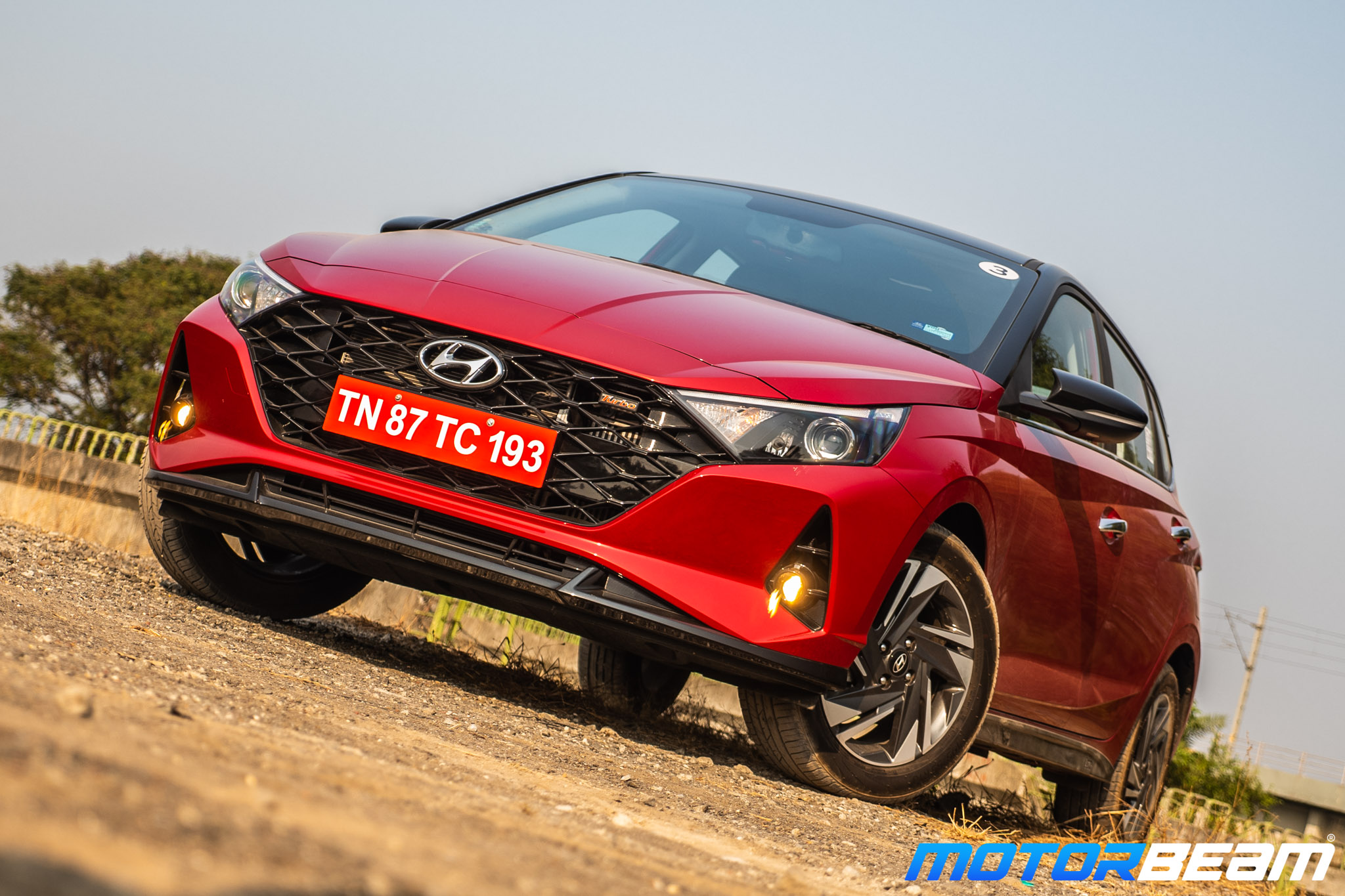 2021-Hyundai-i20-3