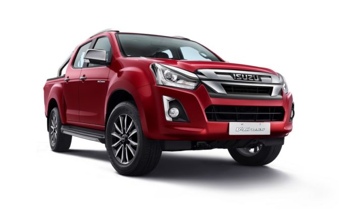 2021 Isuzu V-Cross Front