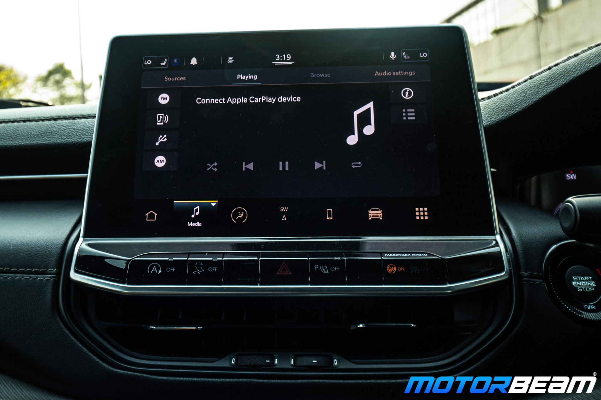 2021-Jeep-Compass-20