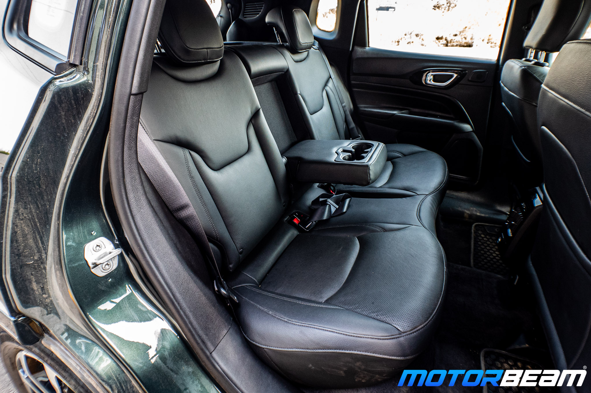 2021-Jeep-Compass-26