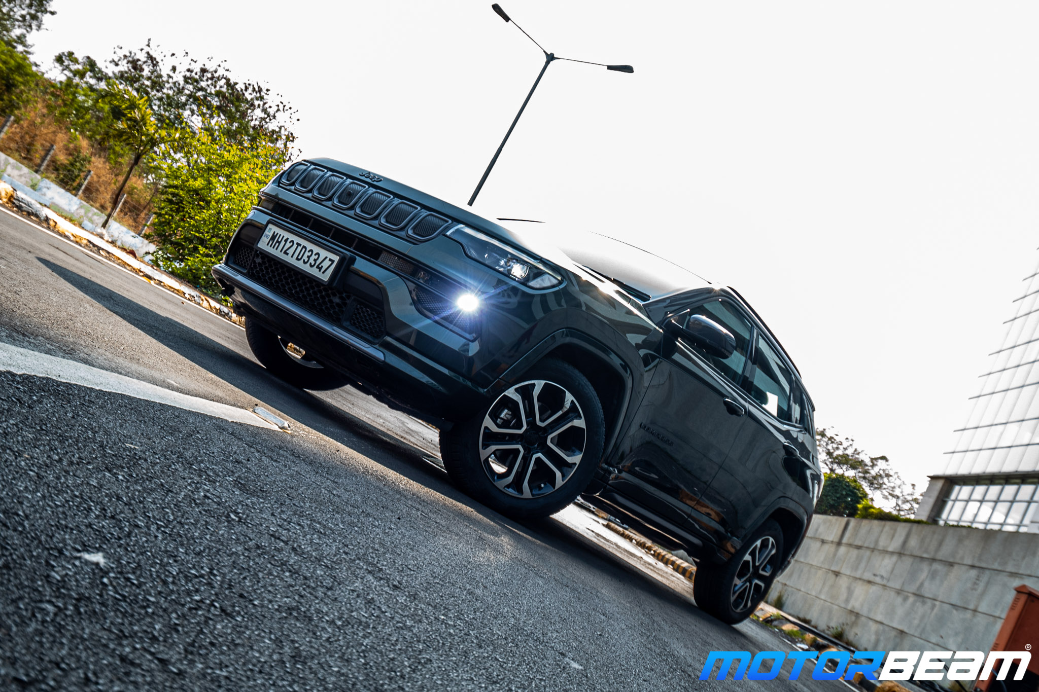 2021-Jeep-Compass-29