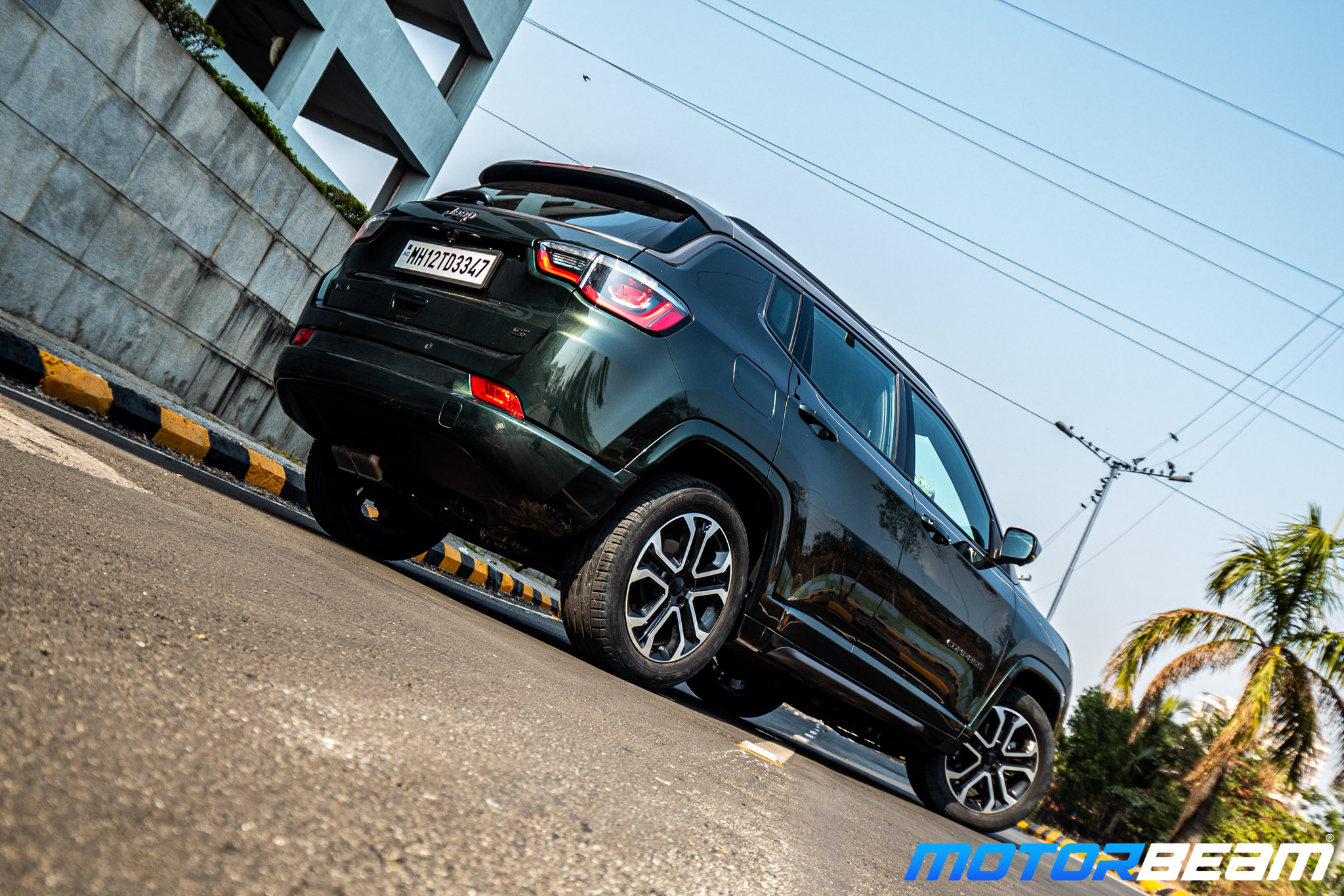 2021-Jeep-Compass-30