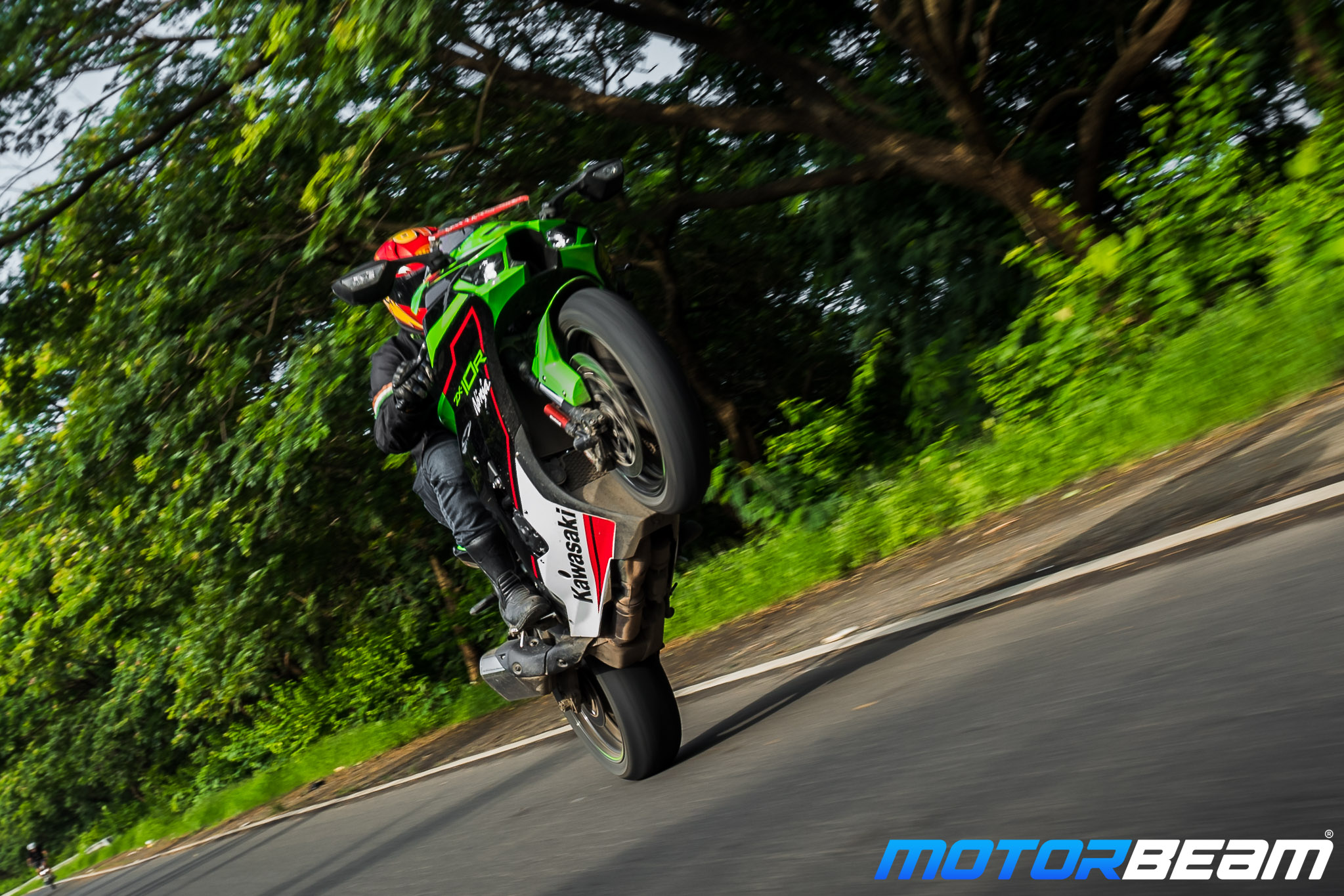 2021 Kawasaki Ninja ZX-10R Review 6