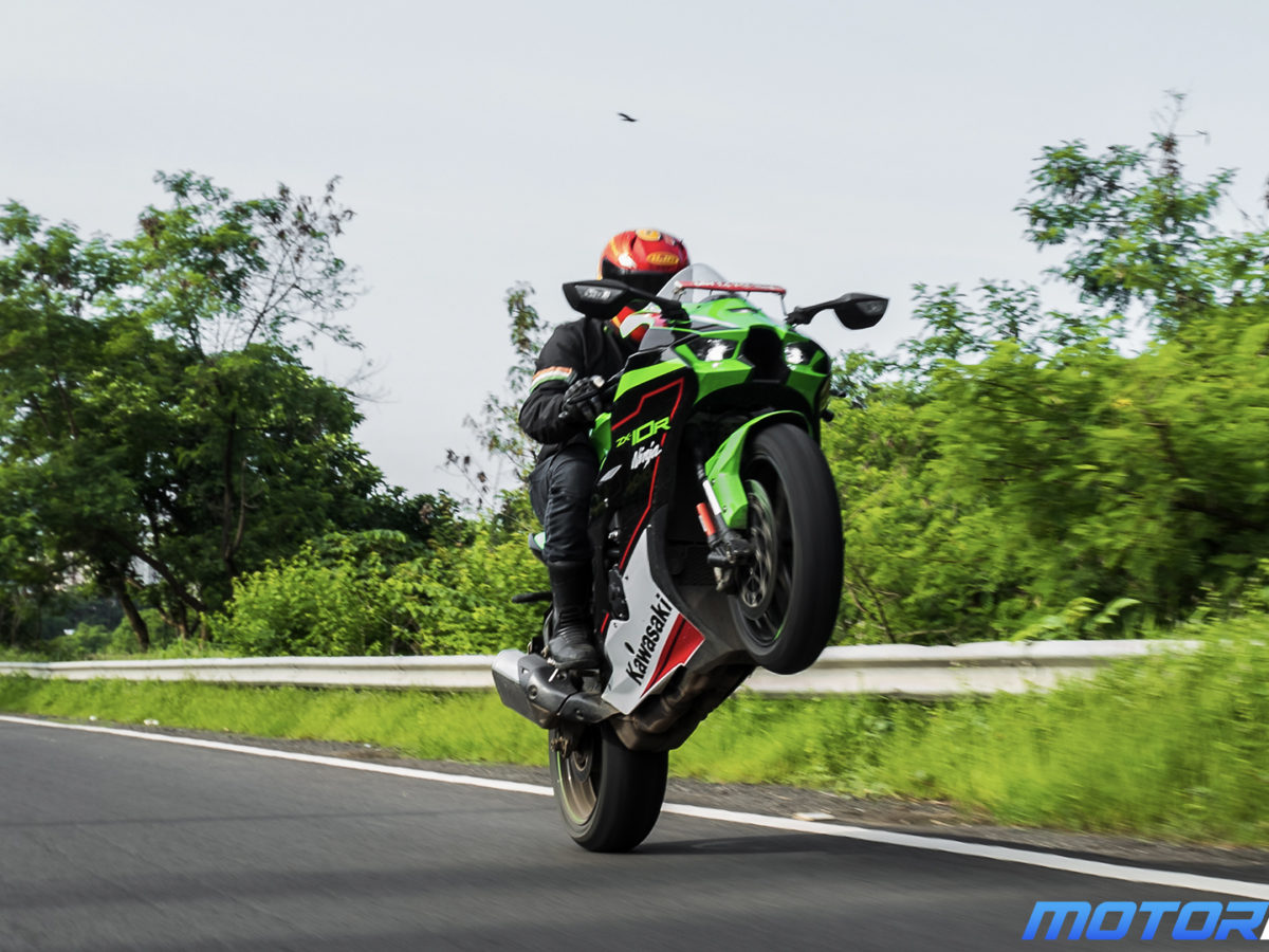 2021 Kawasaki Ninja ZX-10R Video Review MotorBeam