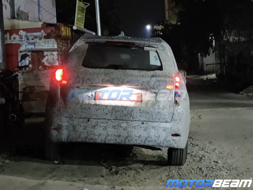 2021 Mahindra XUV500 Spied Rear