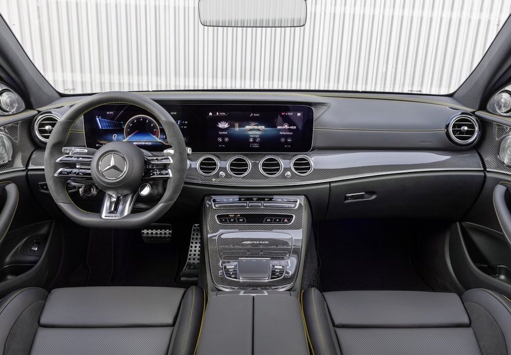 2021 Mercedes-AMG E63S Interior