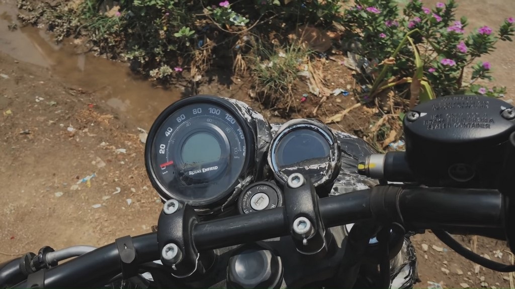 2021 Royal Enfield Hunter 350 Instrument Cluster Spied