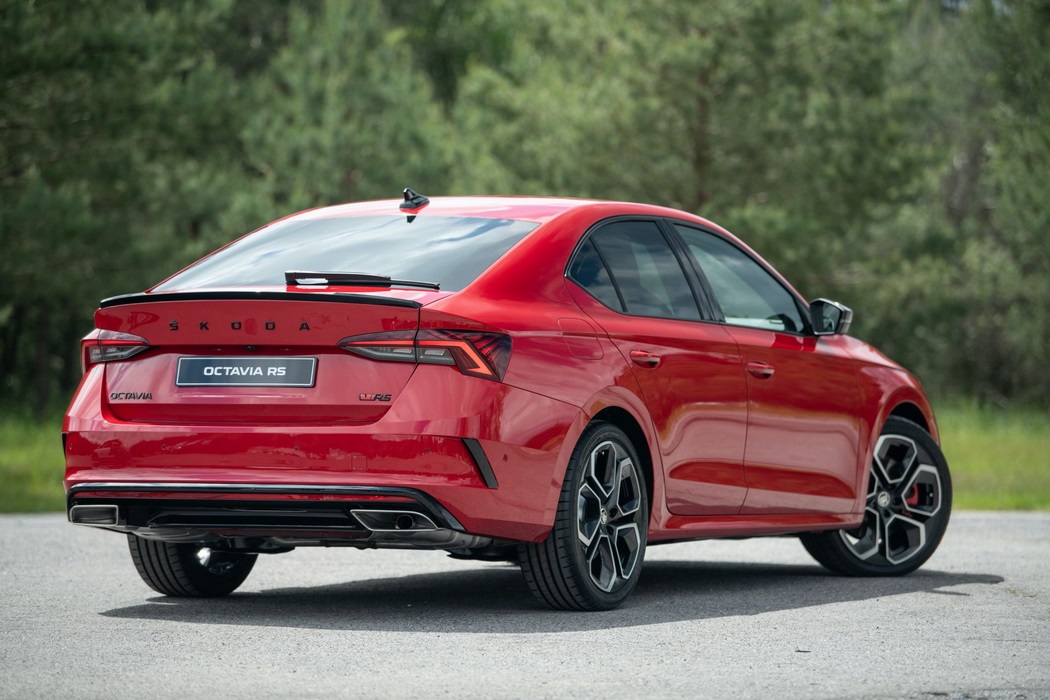 2021 Skoda Octavia RS Rear