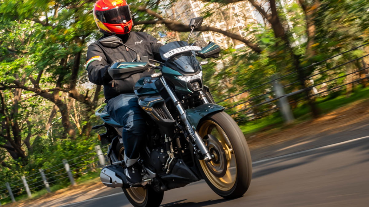 2021 Yamaha FZS 25 Review Test Ride MotorBeam