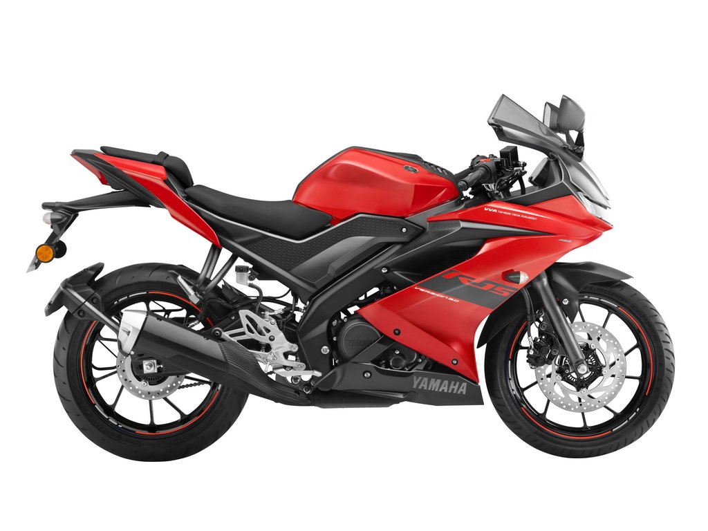 2021 Yamaha R15 Metallic Red Side