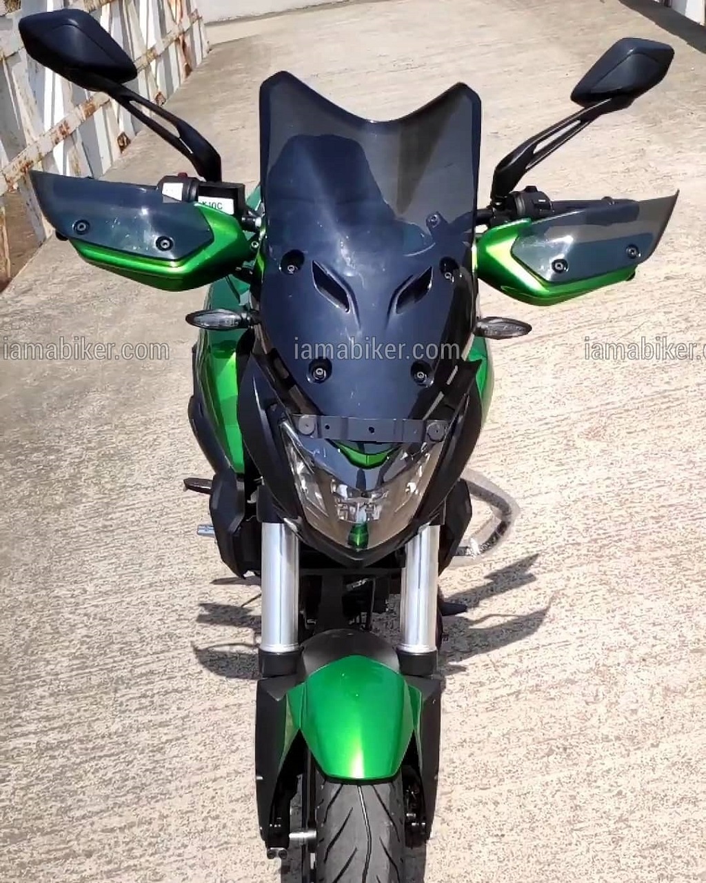 2022 Bajaj Dominar 400 Flyscreen