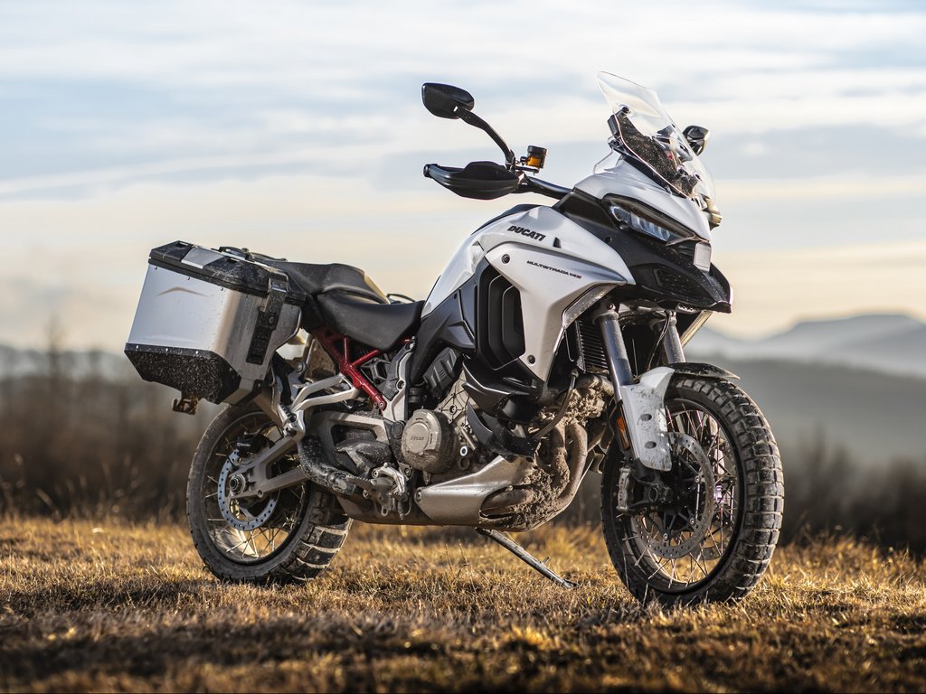 2022 Ducati Multistrada V4 S Colour