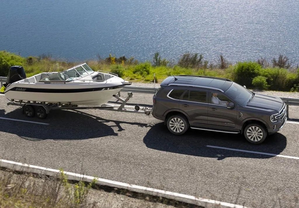 2022 Ford Endeavour Towing