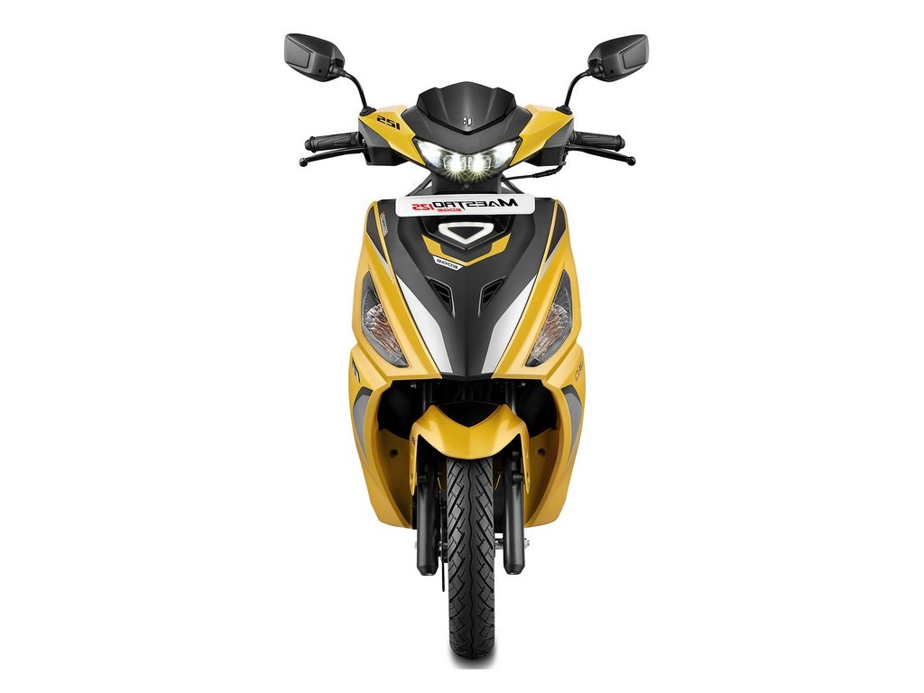 2022 Hero Maestro Edge 125 Front