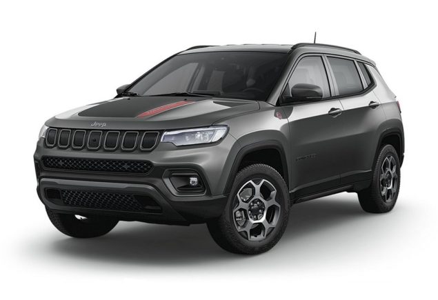 2022 Jeep Compass Trailhawk Front