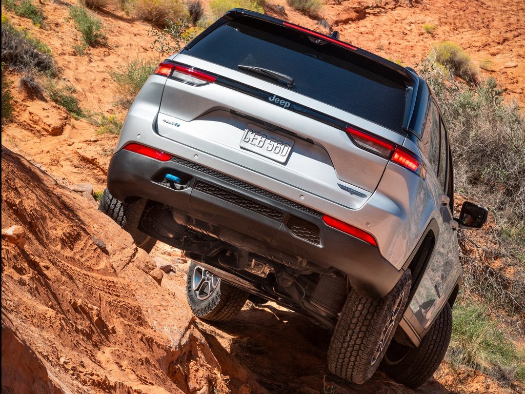 2022 Jeep Grand Cherokee 4xe Rear