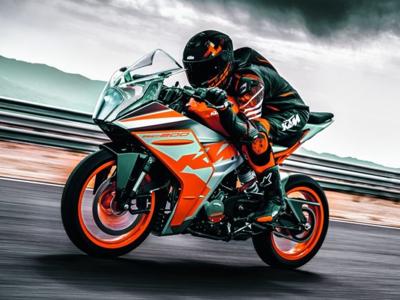 2022 KTM RC 200