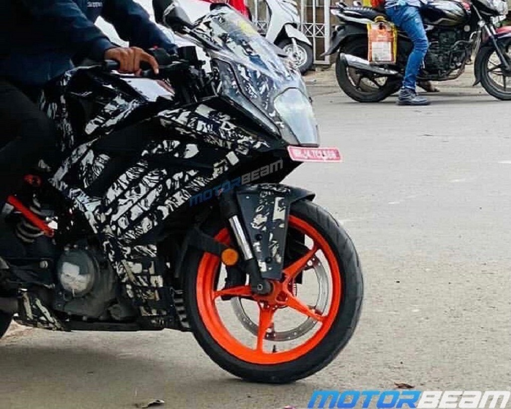 2022 KTM RC 390 Spotted Alloys