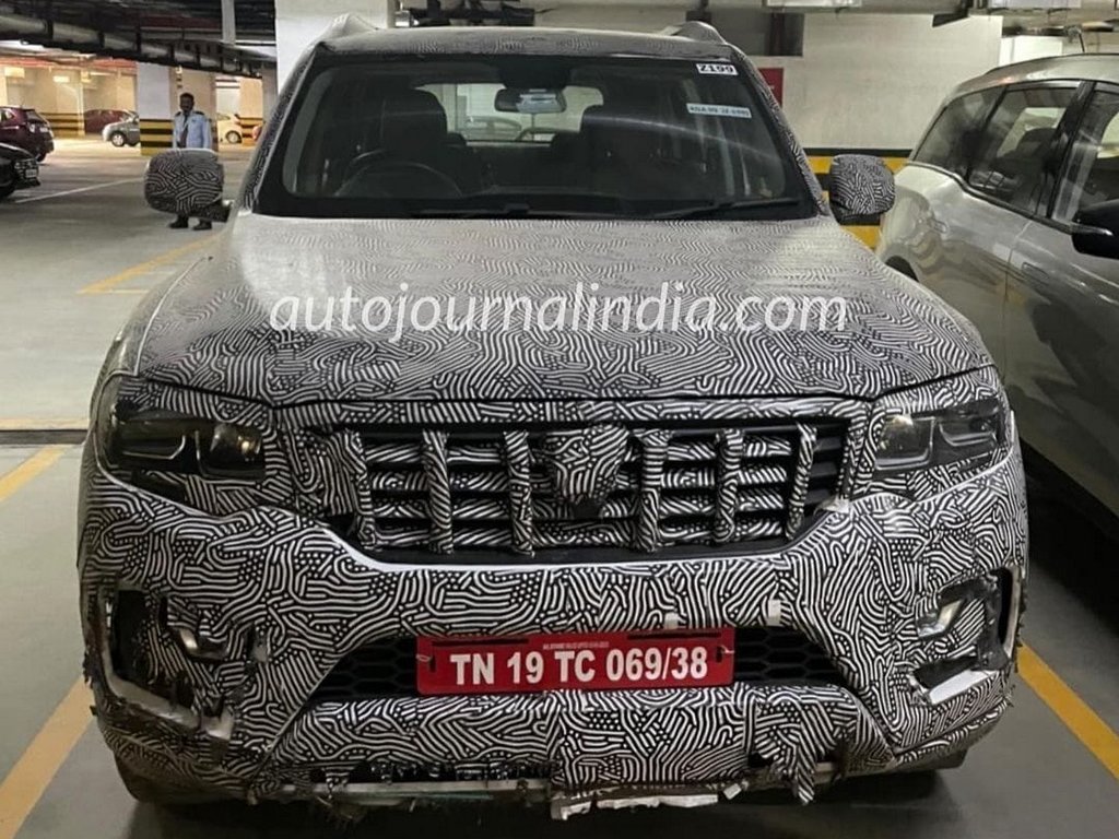 2022 Mahindra Scorpio Spotted Front