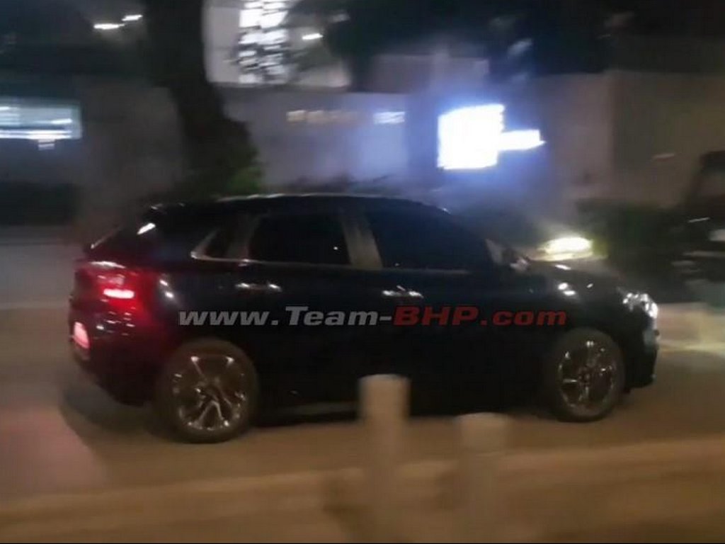 2022 Maruti Baleno Spied