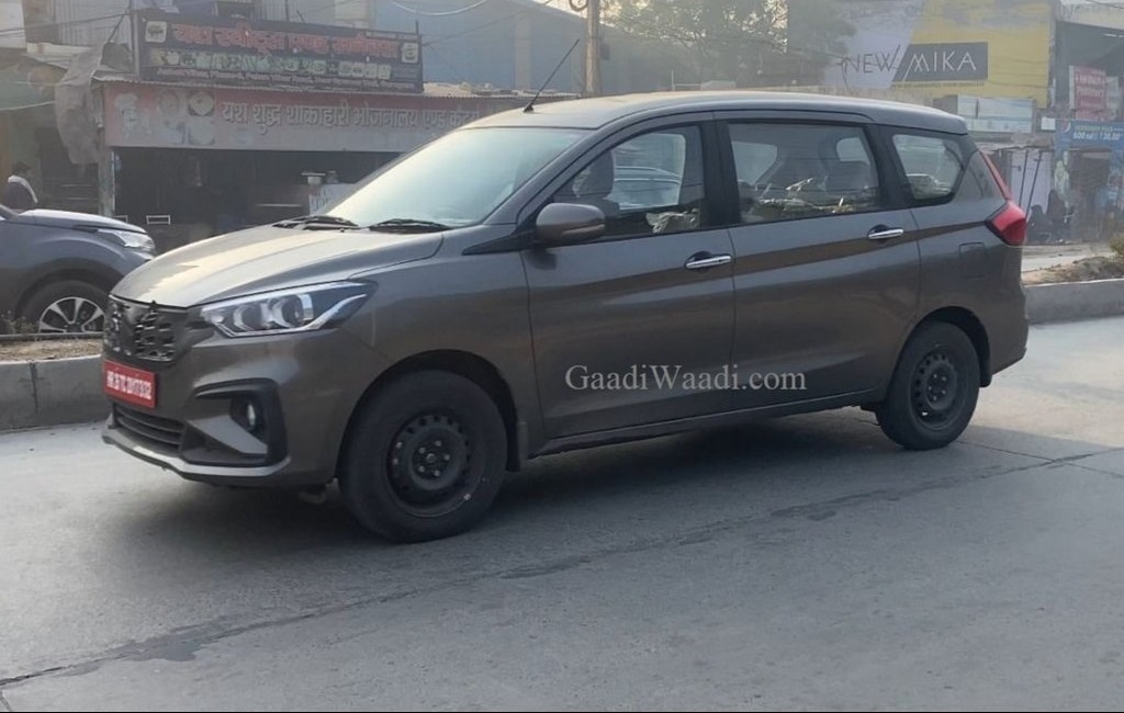 2022 Maruti Ertiga Facelift Spied Side