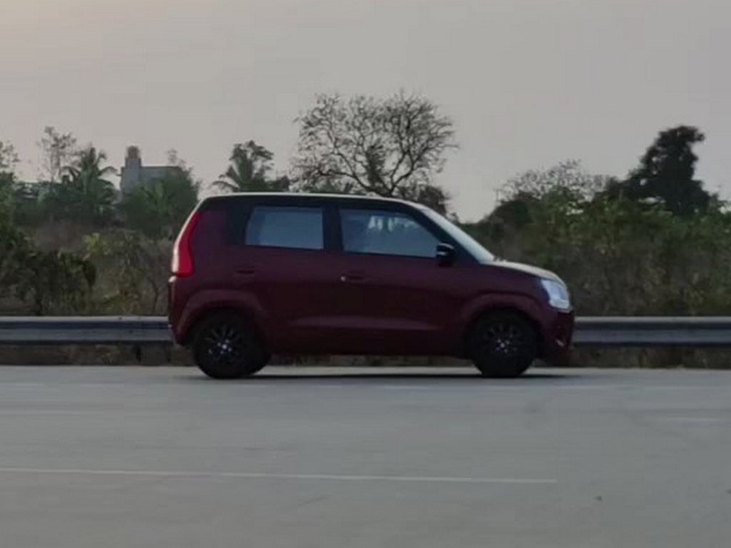 2022 Maruti Wagon R Spotted Side