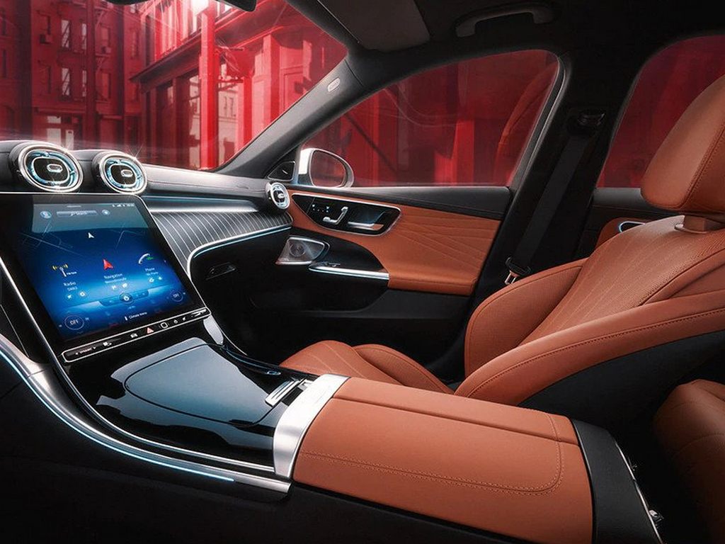 2022 Mercedes-Benz C-Class Production Interior