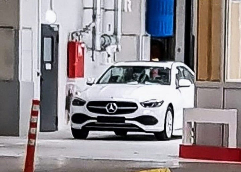 2022 Mercedes C-Class Spied