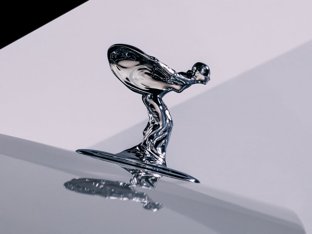 2022 Rolls-Royce Spirit of Ecstasy Side