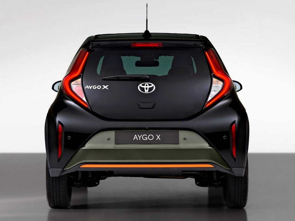 2022 Toyota Aygo X Rear