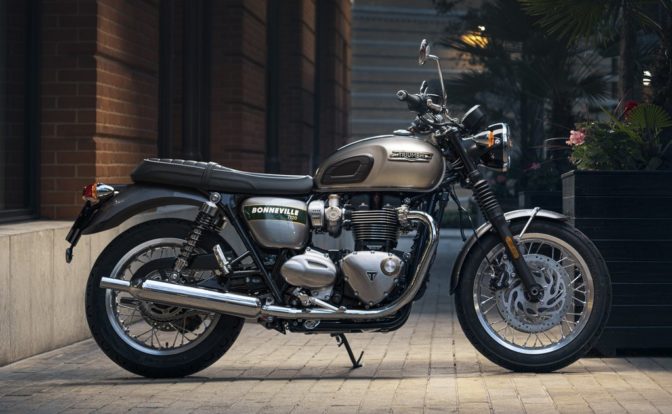 2022 Triumph Bonneville T120 Gold Line Edition