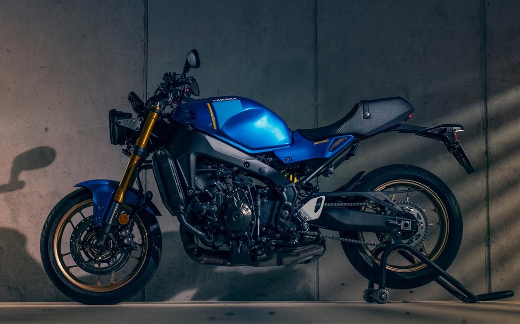 2022 Yamaha XSR900 Side