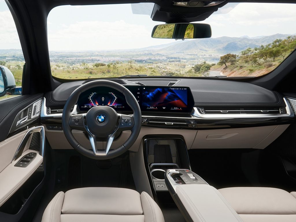 2023 BMW X1 Unveil Interiors