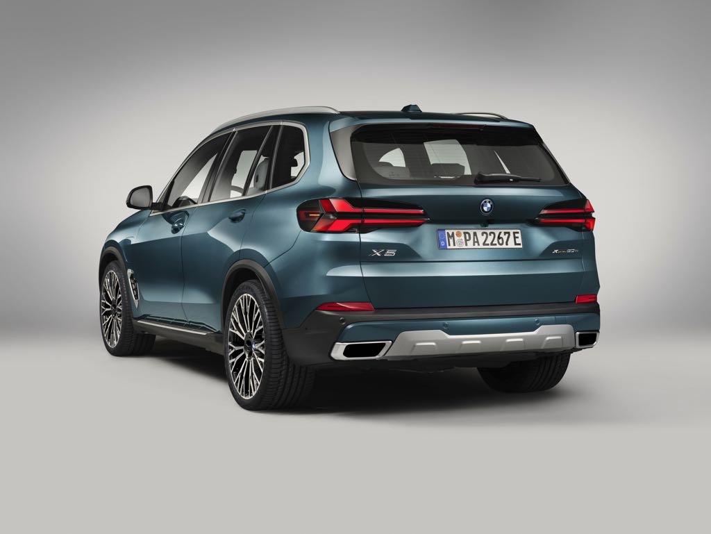 2023 BMW X5 Facelift Rear