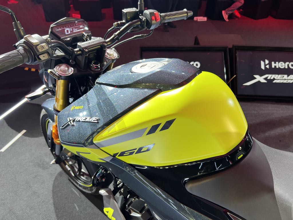 2023 Hero Xtreme 160R 4V Fuel Tank Capacity