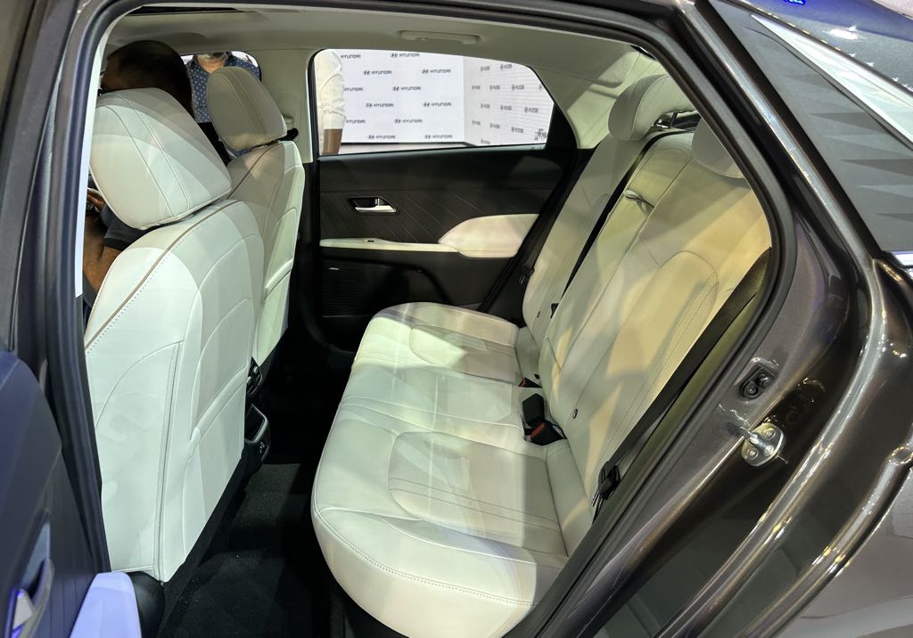 2023 Hyundai Verna Legroom